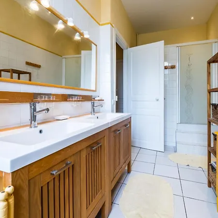 Apartment Miramar Plage - - Biarritz
